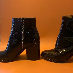 Calvin Klein Black Boots Woman. Limited edition